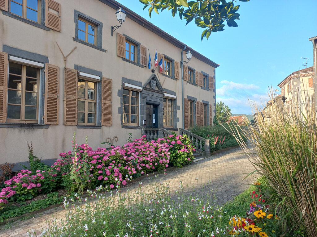 Mairie de La Roche Blanche